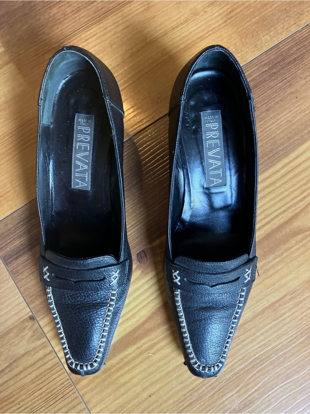 Prevata Black Pointed Toe Leather Loafers